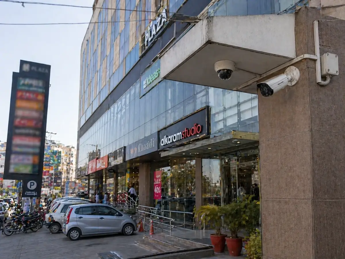 Plaza security system Shahrah-e-Faisal Karachi
